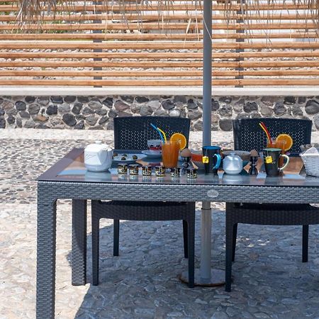 Alba Caldera Villa Akrotírion 외부 사진