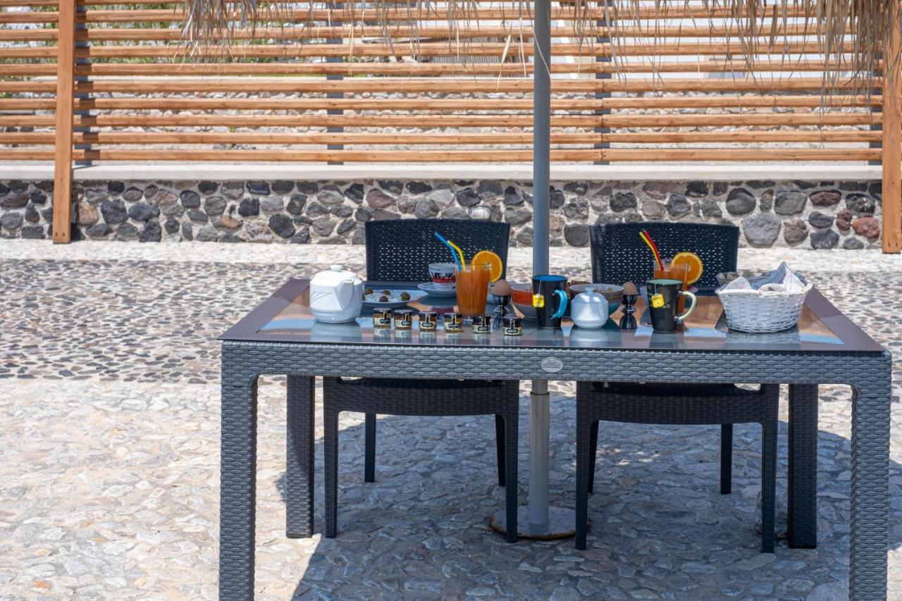 Alba Caldera Villa Akrotírion 외부 사진